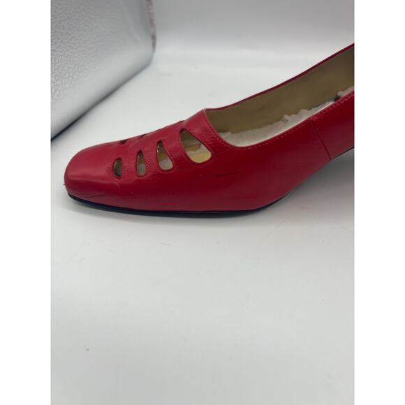 Vintage Leslie Fay Red Square Toe Slip On Leather Kitten Heel Shoes 8M - Picture 6 of 9